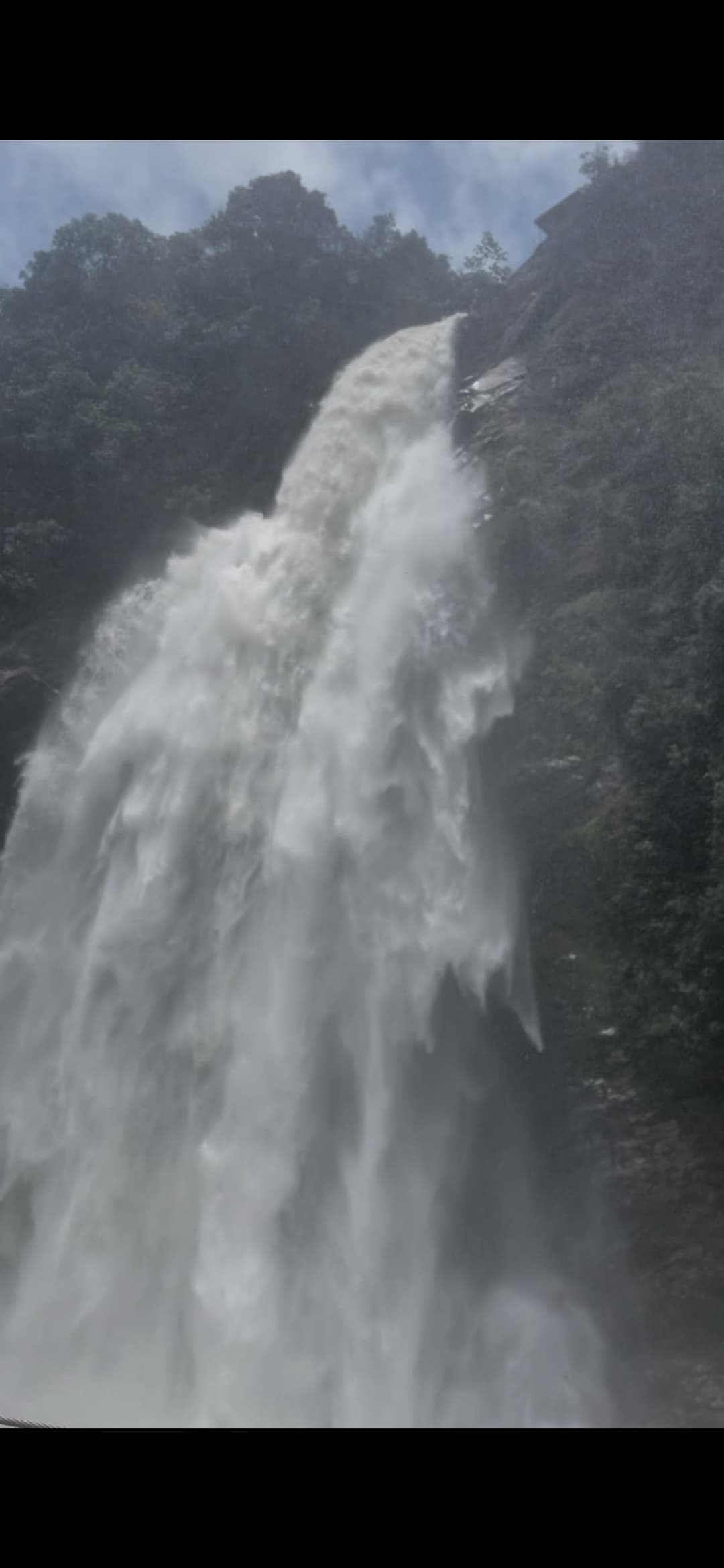 Vista panorámica del Salto del Buey