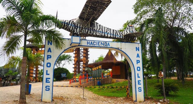Hacienda Napoles (6-7 hours)
