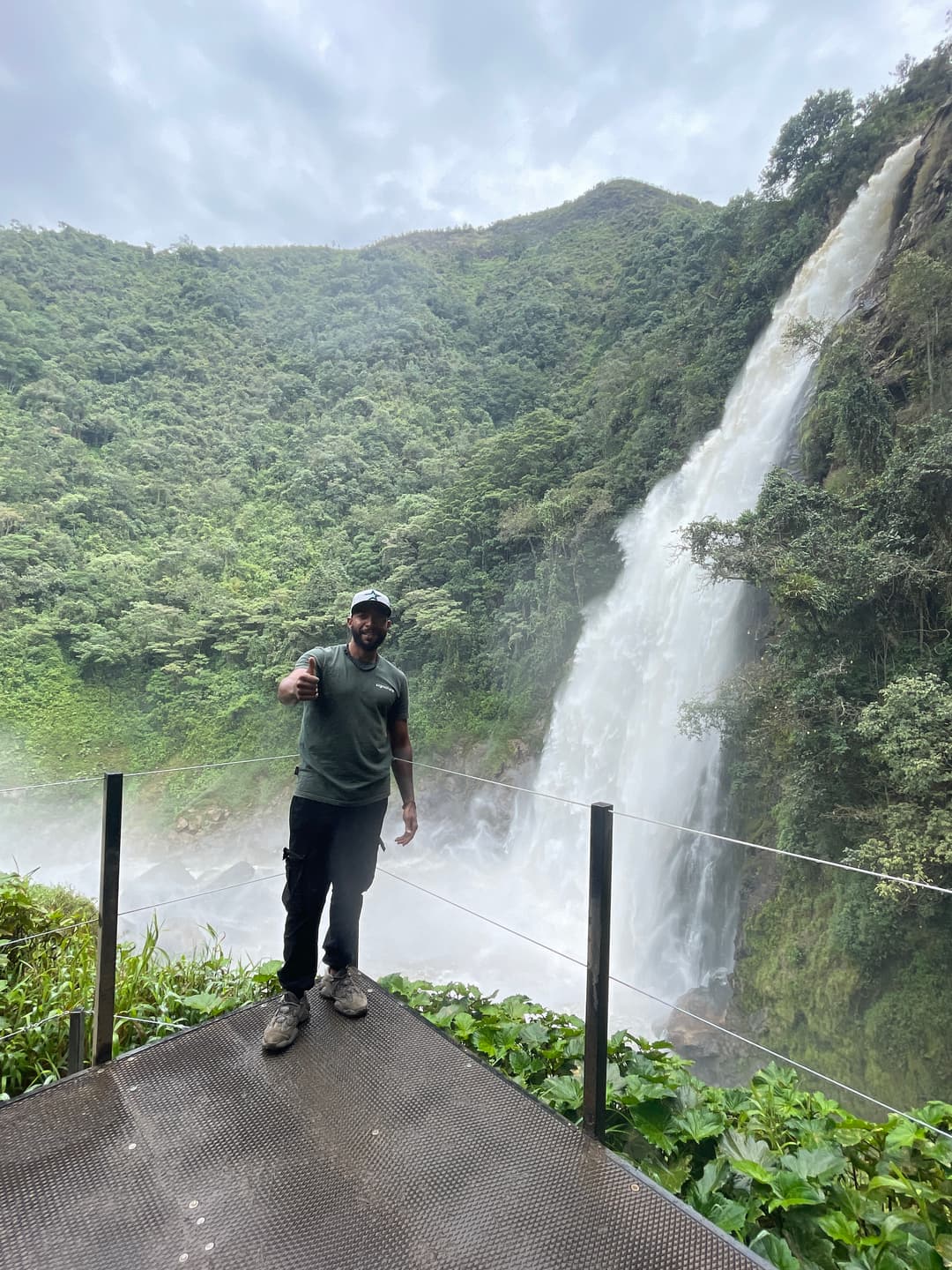 Vista panorámica del Salto del Buey